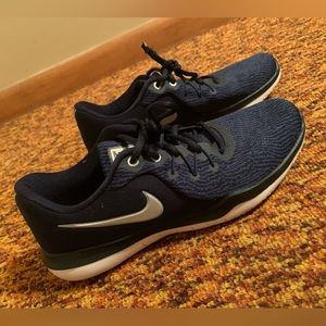 Nike Flex Supreme TR 6